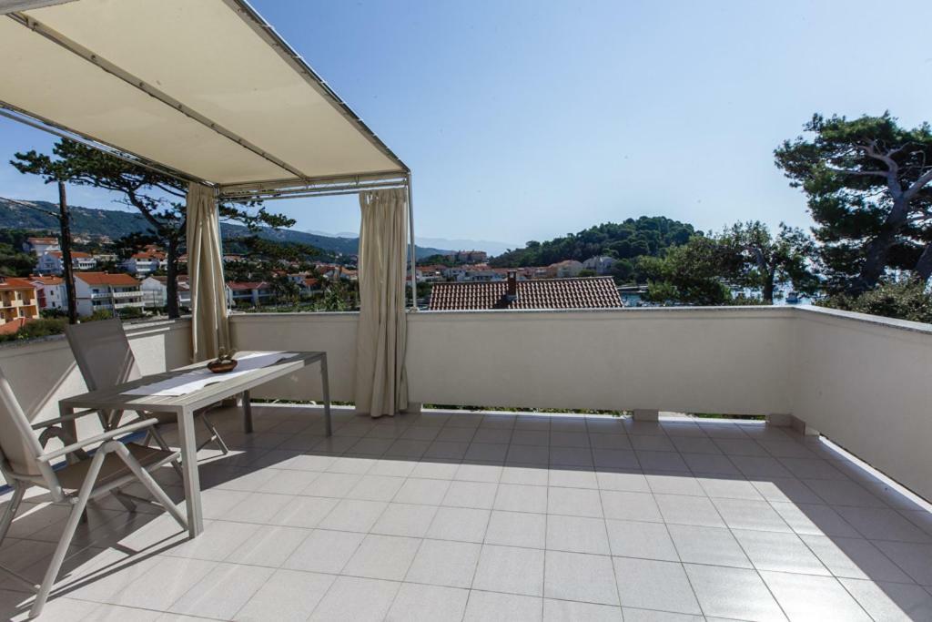 Apartments Maris Rab Town Kültér fotó